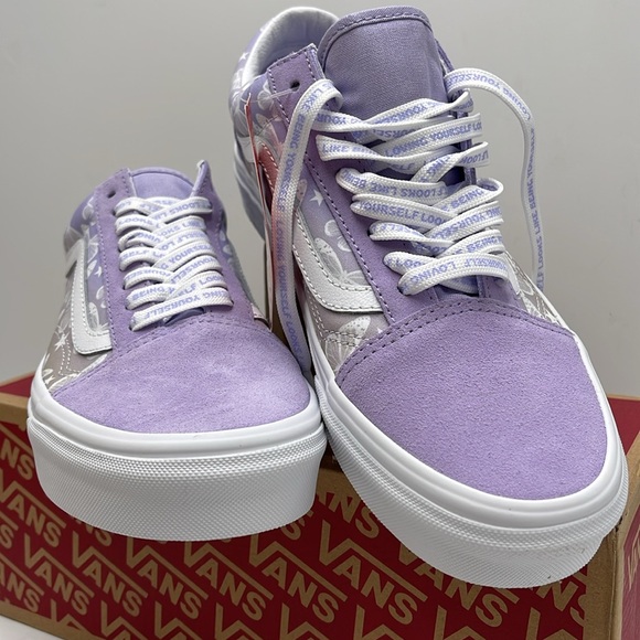 Vans WMNS Old Skool
Team Wellness Multi
VN0005UA448
SNEAKERS - Picture 5 of 16